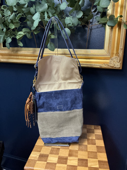 Crossbody — Sensory-Friendly Fidget